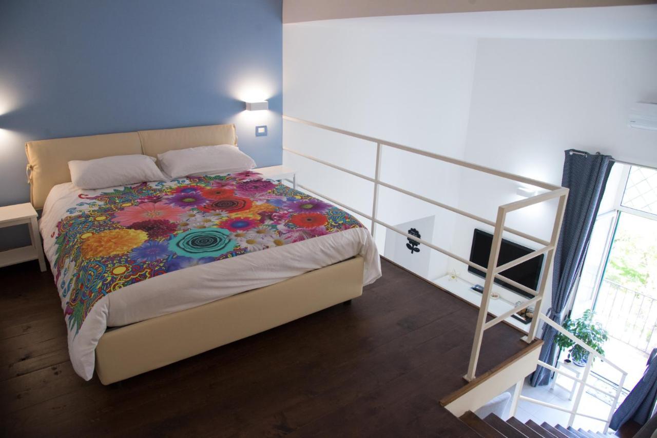 Notti Vesuviane Bed and Breakfast Portici Exteriör bild